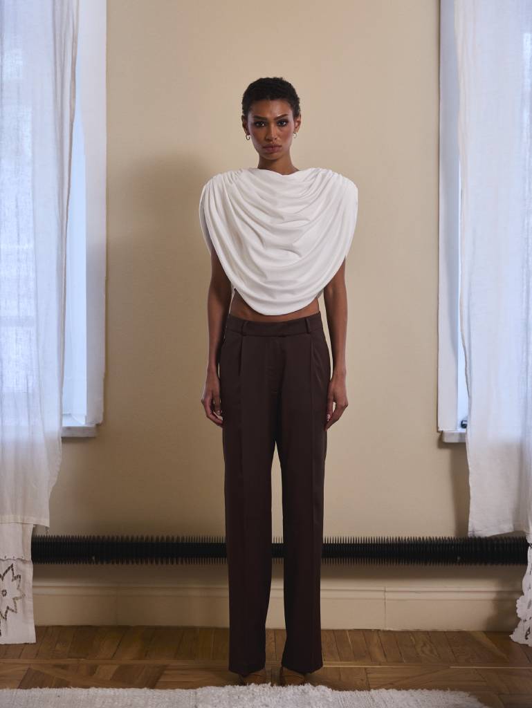 catalog image The trousers OSCURO